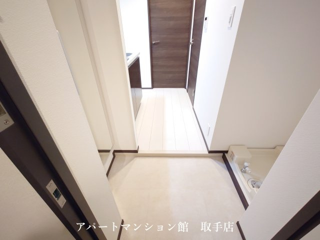 ジェノヴィア天王台の玄関