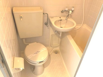 【浴室】 | ジョイフル関内 | ユニットタイプのバスルーム