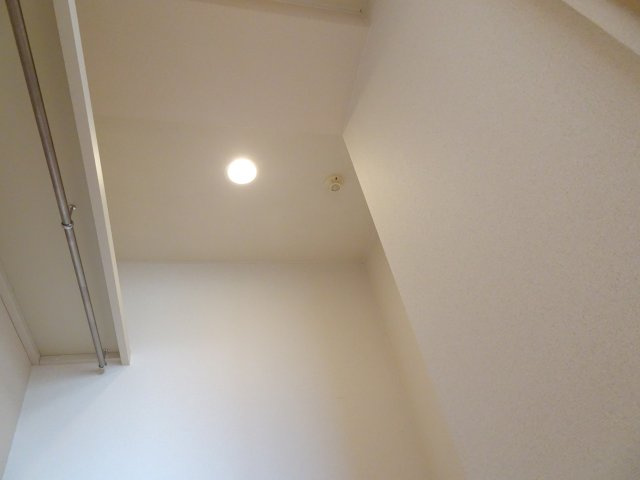 サンロイヤル大井の収納