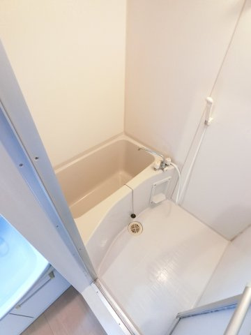 金太郎ヒルズ３９　３０４の浴室