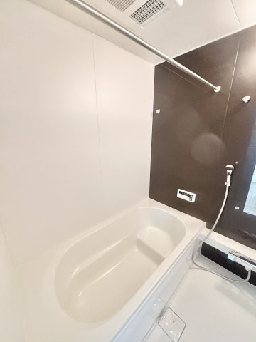 【仲介手数料無料／中川区】リガーレ名古屋市中川区中須町2期①の浴室