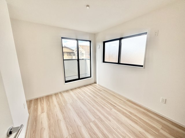 【仲介手数料無料／中川区】リガーレ名古屋市中川区中須町2期①の洋室