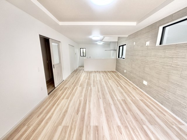 【仲介手数料無料／中川区】リガーレ名古屋市中川区中須町2期①の居間・リビング