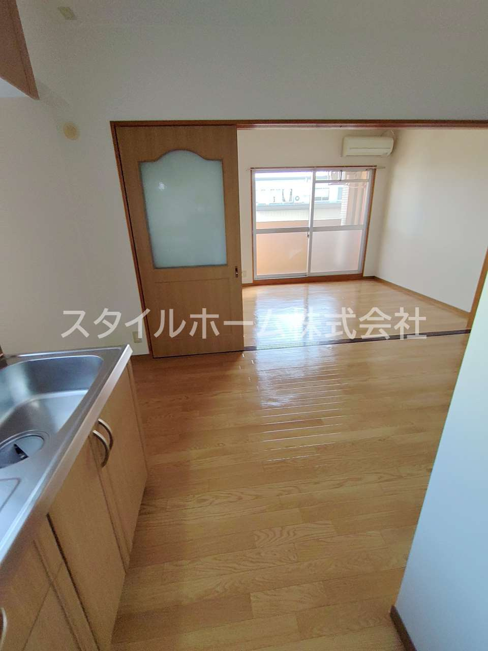 アトランティス川花の内装|別部屋写真です。