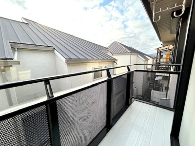 【バルコニー】 | 枚方市東船橋2丁目戸建