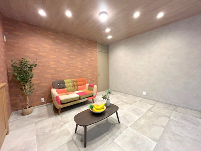 【居間・リビング】 | 枚方市東船橋2丁目戸建