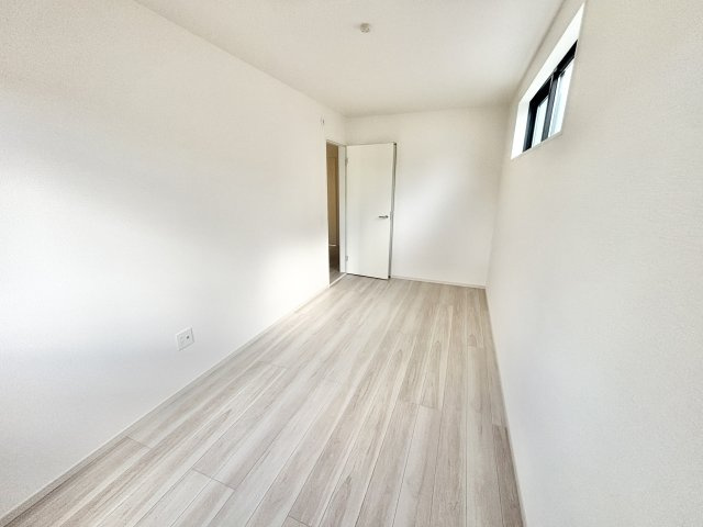 【仲介手数料無料／中川区】リガーレ名古屋市中川区中須町2期②の洋室