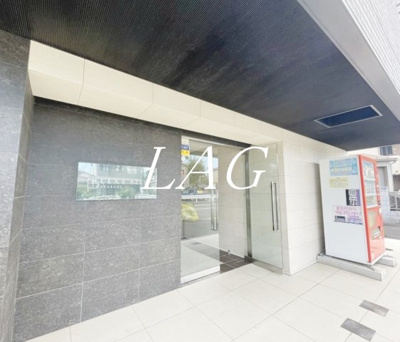 【エントランス】 | LEXE AZEST赤羽 | エントランスです。