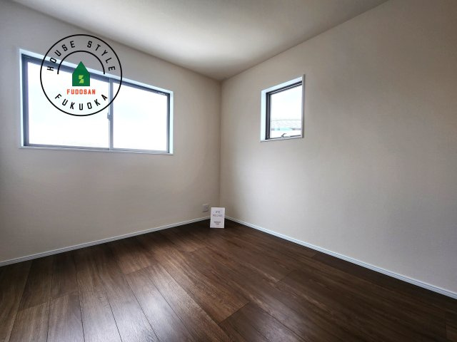 糟屋郡粕屋町柚須第2-１棟（１号棟）の洋室|採光良好な洋室は全居室、複層ガラスの遮熱効果と断熱効果で、一年中快適に過ごせます。