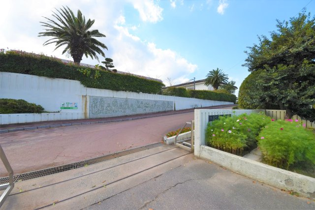 糟屋郡粕屋町柚須第2-１棟（１号棟）の周辺|粕屋中学校