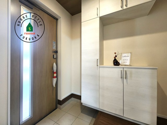 糟屋郡粕屋町柚須第2-１棟（１号棟）の防犯設備|二重ロックでしっかり防犯対策ができます。