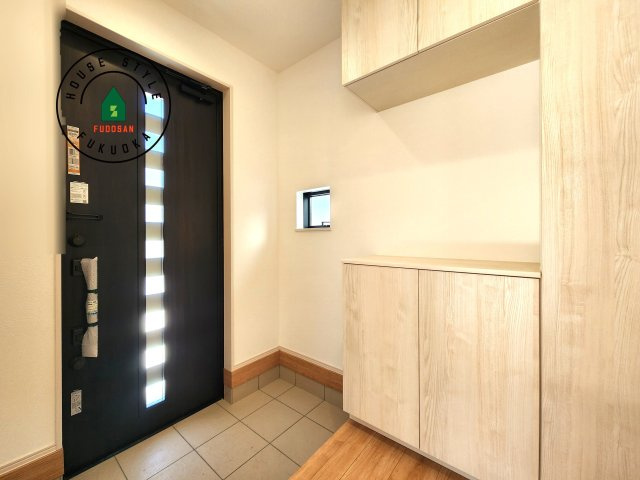 福岡市西区拾六町４丁目第１-２棟（B号棟）の防犯設備|二重ロックでしっかり防犯対策ができます。