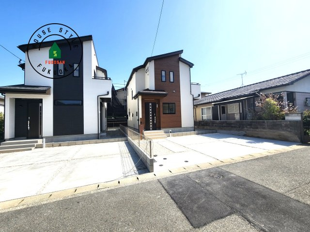 福岡市西区拾六町４丁目第１-２棟（B号棟）の前面道路含む現地写真|見学の時間などお気軽にお問い合わせ下さい。