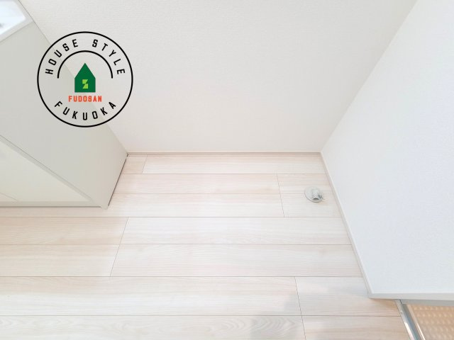 福岡市中央区笹丘２丁目第1-5棟（4号棟）の内観：施工例|ランドリースペースとなります。広々して有効的にご使用できます。 