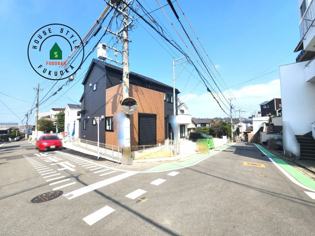 福岡市中央区笹丘２丁目第1-5棟（4号棟）の間取り|全居室収納付きで便利です。