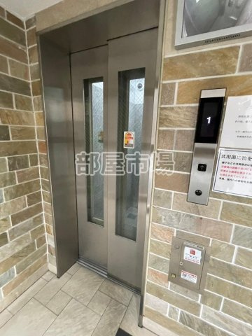 Rising place 向島のその他共用部分|エレベーター