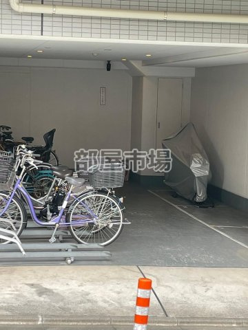 Rising place 向島のその他共用部分|バイク置き場