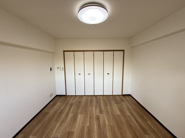 フラットフォーの子供部屋