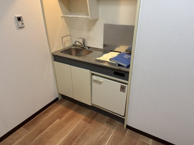 フラットフォーのキッチン