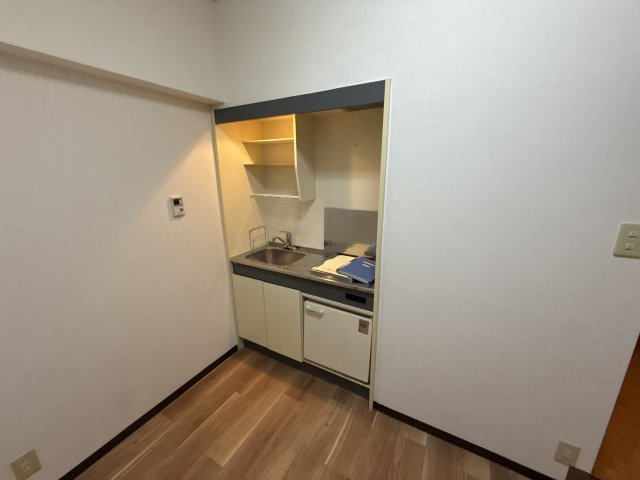 フラットフォーのキッチン