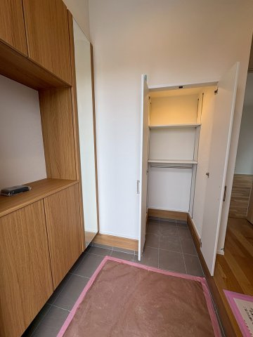 【玄関】の画像