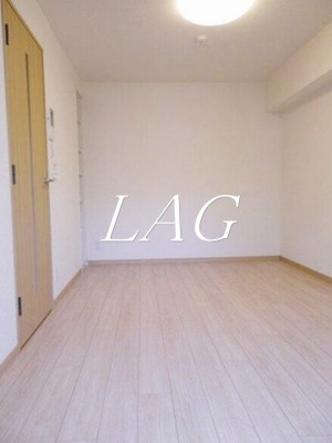 【居間・リビング】 | ルーブル多摩川七番館 | 洋室のお部屋です。