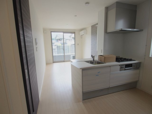 シャーメゾン安東のキッチン