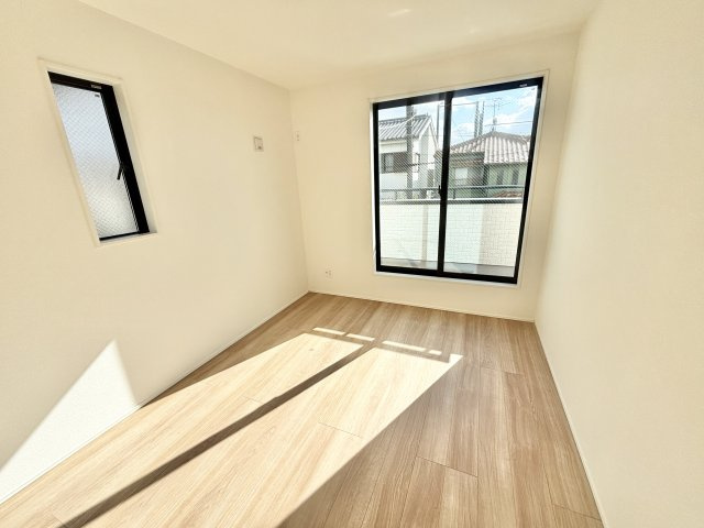 【仲介手数料無料／中川区】グラファーレ名古屋市中川区中須町2期②の洋室