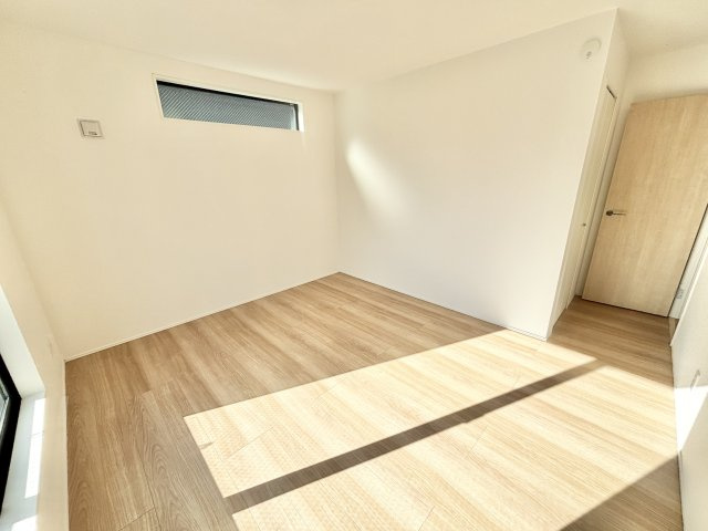 【仲介手数料無料／中川区】グラファーレ名古屋市中川区中須町2期②の洋室