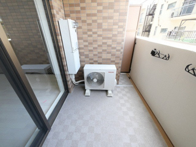 【バルコニー】 | LUXE難波南