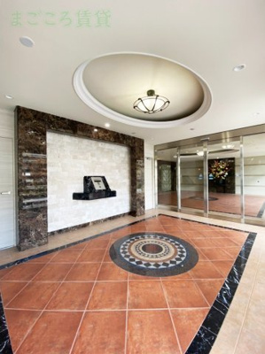 【エントランス】 | LUXE難波南