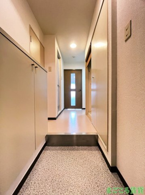 【玄関】 | プリメーロ江戸堀