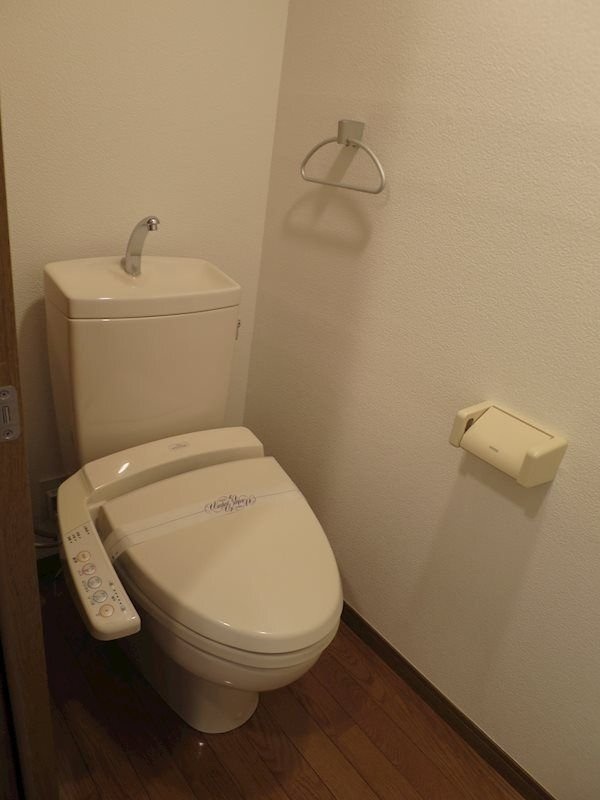 ペリグリンアパートメントのトイレ