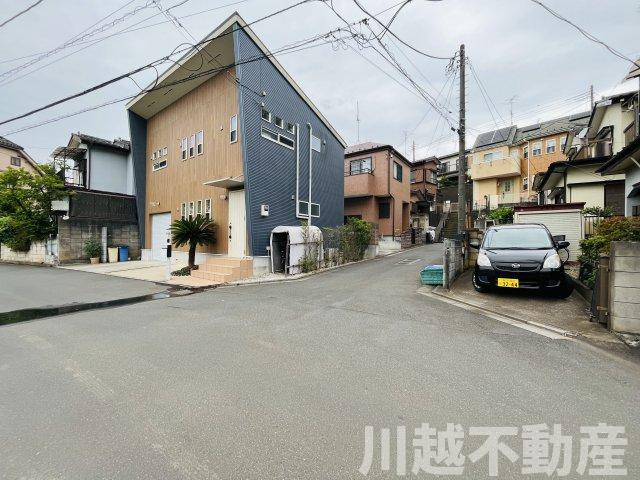 高台の眺望を365日楽しめる土地の前面道路含む現地写真|前面道路含む現地写真です