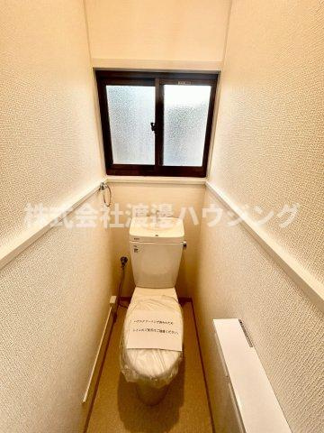 門真市大橋町一戸建のトイレ