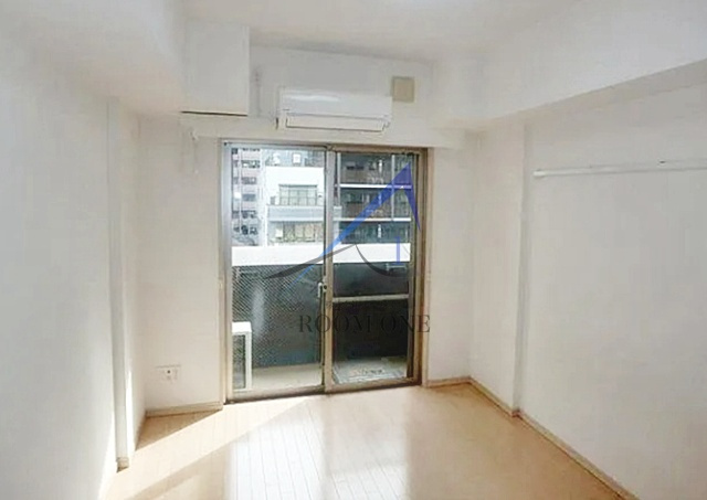 ＡＲＴＥＳＳＩＭＯ　ＦＯＮＴＥの居間・リビング|洋室のお部屋です。