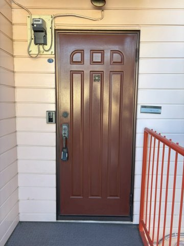 デュークハイツクロガネの玄関