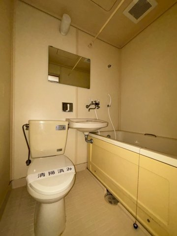 デュークハイツクロガネの浴室