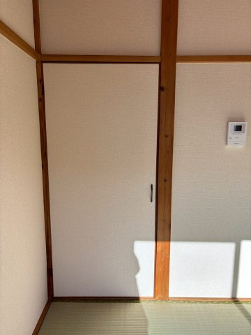 デュークハイツクロガネの和室