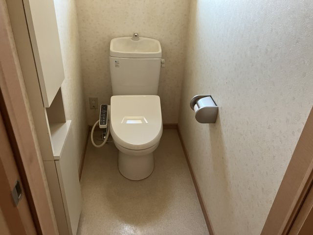 杉山町字新松丘58番2貸家のトイレ