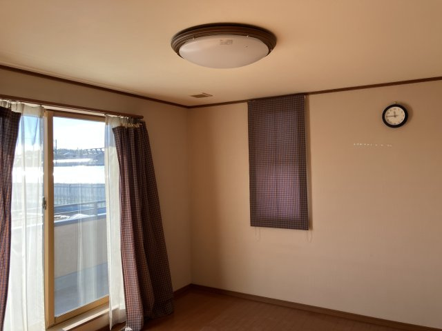 杉山町字新松丘58番2貸家の洋室