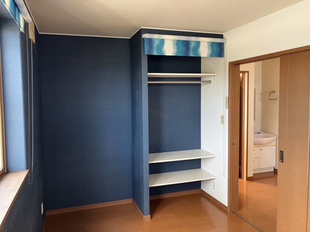 杉山町字新松丘58番2貸家の洋室