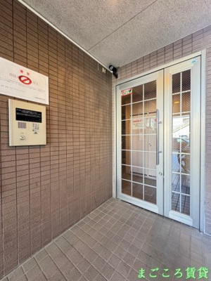 【エントランス】 | ロイヤルレスト芦原