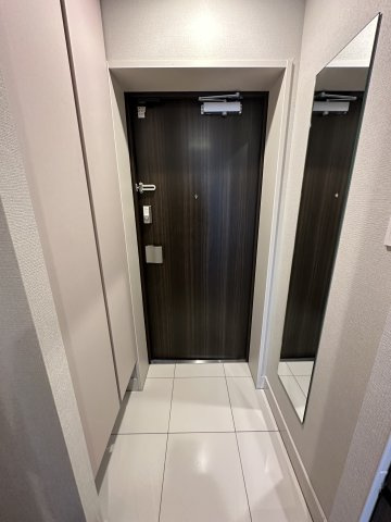 コンシェリア目黒本町 ＴＨＥ ＲＥＳＩＤＥＮＣＥの玄関