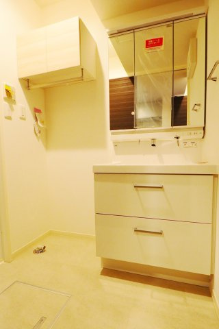 シャーメゾンプレシャス祇園の洗面所