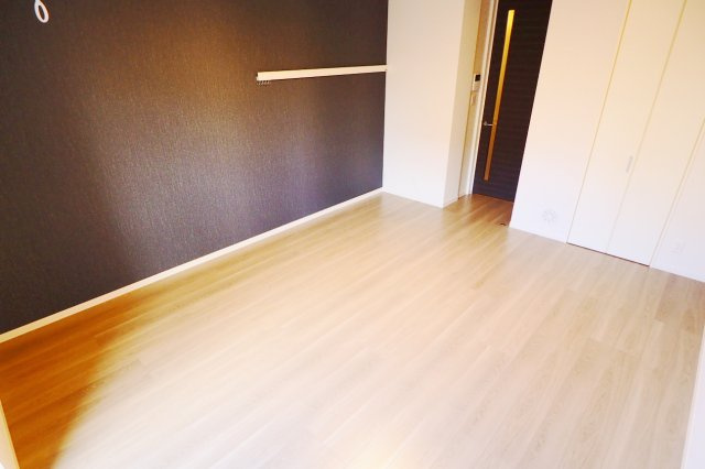 シャーメゾンプレシャス祇園の居間・リビング