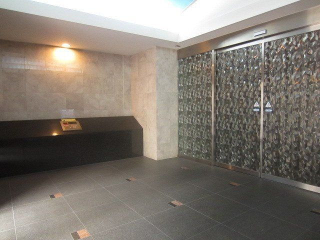 アマックス横浜のロビー