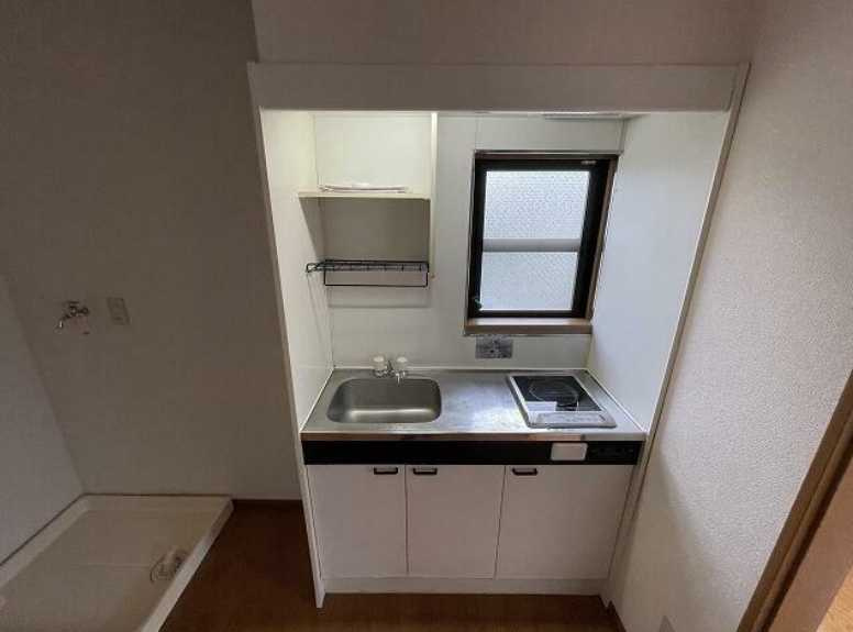 ハーヴェスト八雲　駒沢公園徒歩圏内　敷金０　南東角部屋のキッチン