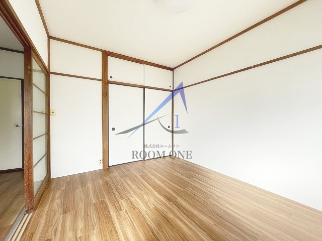 三股荘の居間・リビング|洋室のお部屋です。