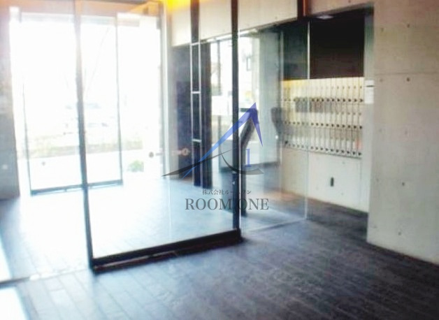 プラティーク・キューヴのエントランス|エントランスです。